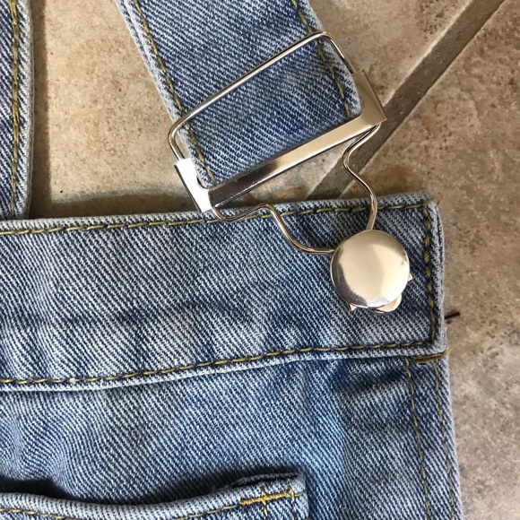 💋Unique Distressed/Embroidered Overalls - Picture 9 of 12